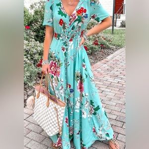 Beautiful light weight spring dress.